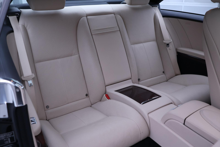 Mercedes-Benz CL 5,5 CL-CLASS 500 CZ 285 kW