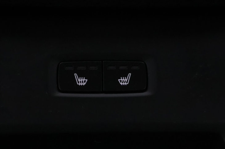 Volvo V90 2,0 D4 140kW Aut. AWD Momentum