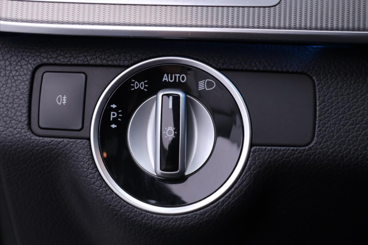 Mercedes-Benz Třídy E 3,0 350d 190kW 4Matic 1.Maj.