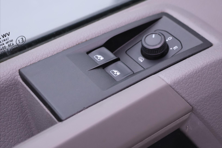 Volkswagen Crafter 2,0 TDI 103kW L2H2 DPH 1.Maj