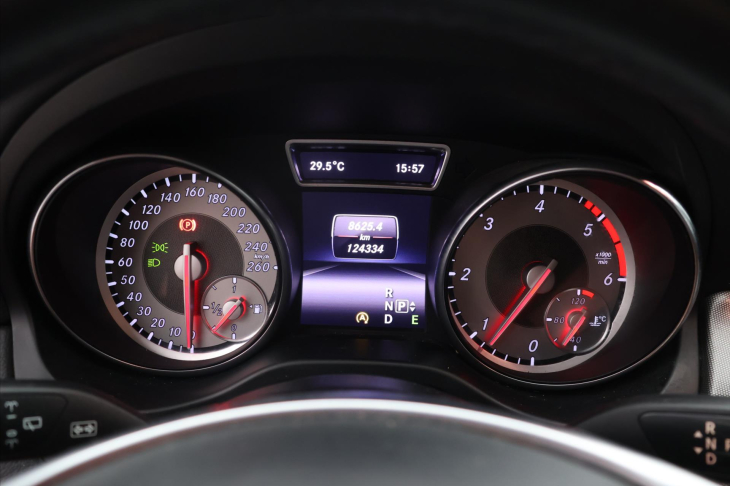 Mercedes-Benz CLA 2,1 220d Aut. 130kW AMG Line