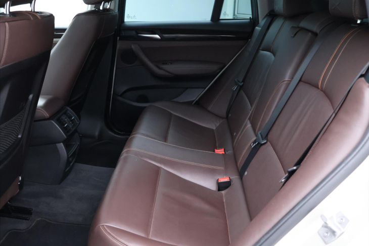 BMW X4 2.0 140kW xDrive Kůže Klima CZ