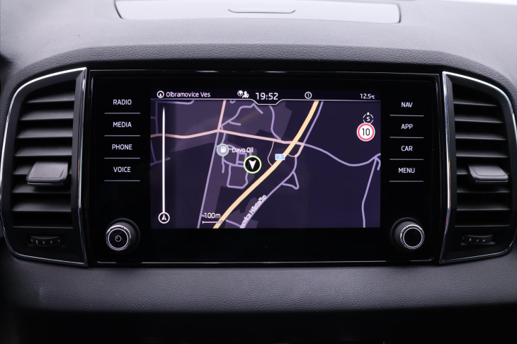 Škoda Karoq 2,0 TDI DSG 4x4 Tour Virtual