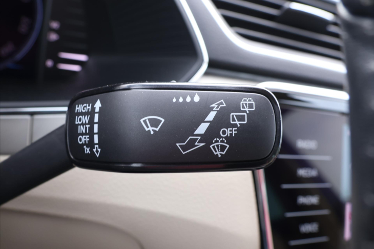 Škoda Superb 2.0 TDI 147kW DSG L&K DPH CZ