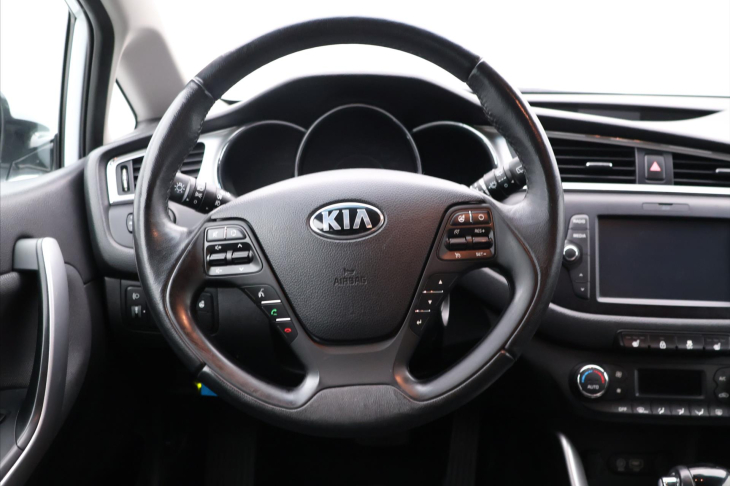 Kia Ceed 1.6 CRDi 100kW Aut. CZ DPH