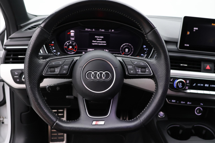 Audi A4 2,0 TDI 140 kW S-Line S-Tronic CZ