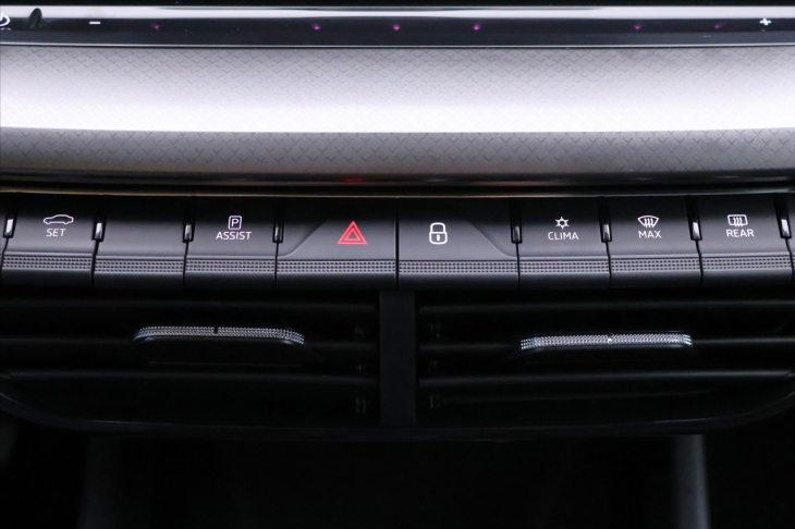 Škoda Octavia 1,0 TSI Ambition Virtual DPH