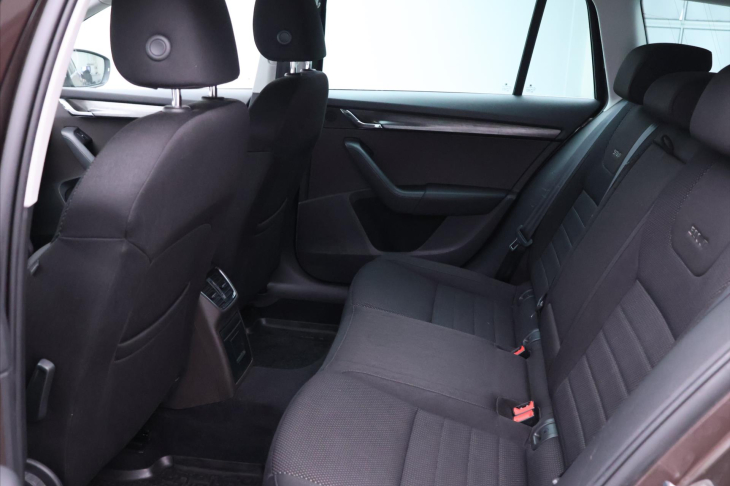 Škoda Octavia 2,0 TDI 135kW 4x4 DSG CZ Scout