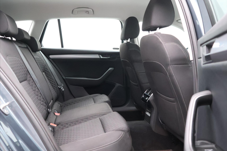 Škoda Superb 2,0 TDI 110kW Style CZ DPH