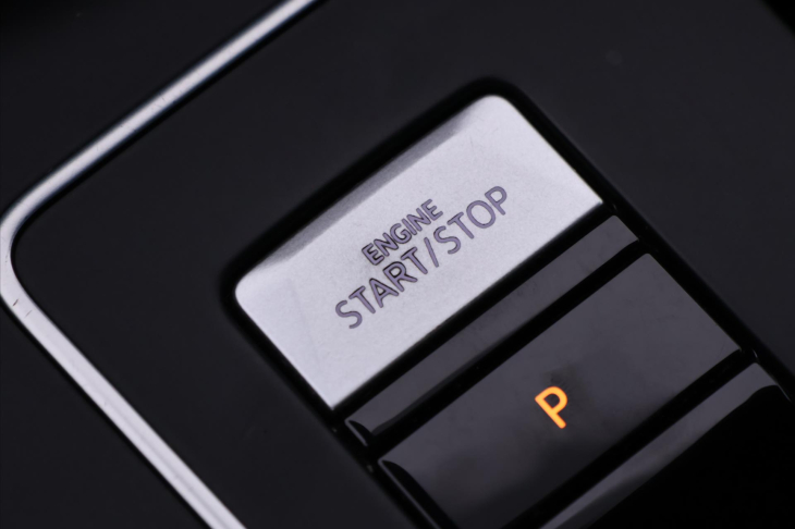 Volkswagen Golf 2,0 TDI 110kW DSG Style DPH