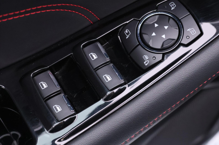 Ford S-MAX 2,0 EcoBlue 140kW AWD ST-Line