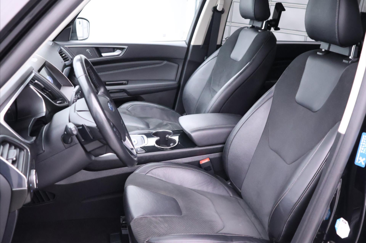 Ford Galaxy 2,0 TDCI 140kW Titanium 7-Míst