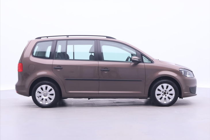 Volkswagen Touran 1,6 TDI CZ 7-Míst Serv.Kniha