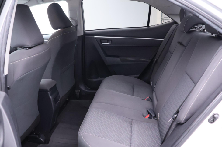 Toyota Corolla 1,6 VVT-i 97kW 1.Maj CZ Serv.k.