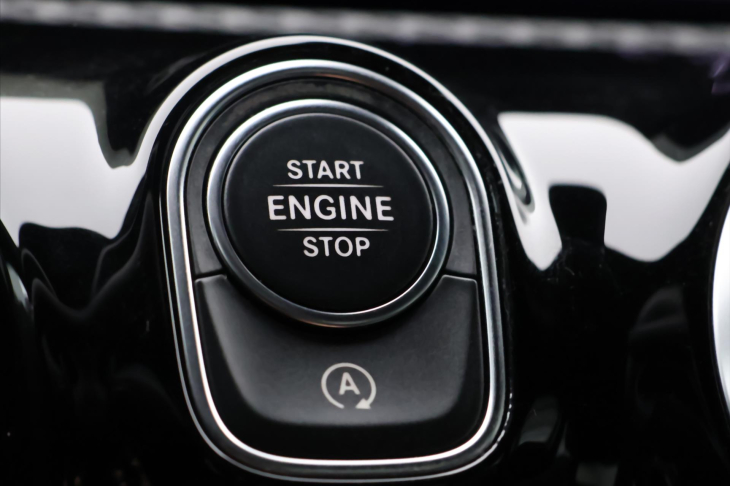 Mercedes-Benz Třídy A 2,0 D 85kW A180 CZ Virtual