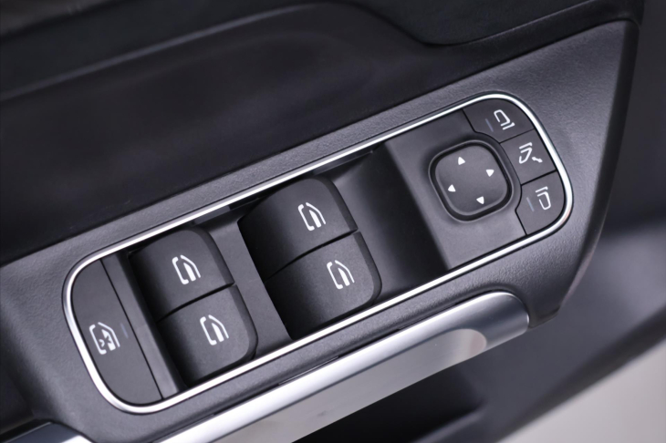 Mercedes-Benz GLB 2,0 200d 4MATIC AMG Premium