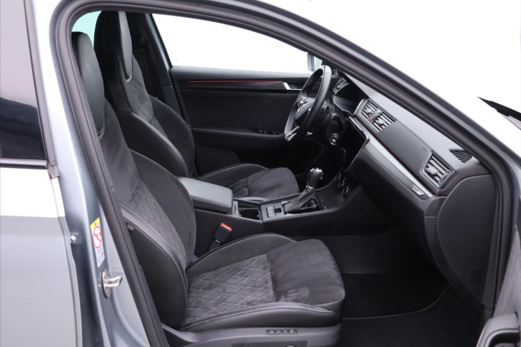 Škoda Superb 2,0 147 kW Sportline DSG DPH
