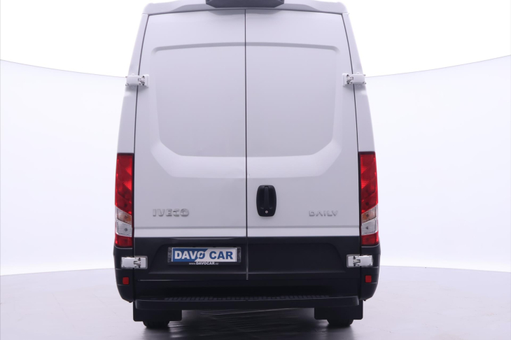 Iveco Daily 2,3 115kW L2H2 DPH