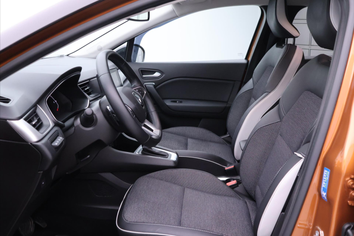 Renault Captur 1,3 TCe 103kW Aut. Kůže CZ