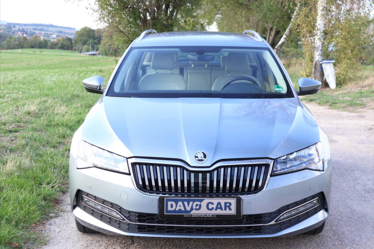 Škoda Superb 2,0 TDI DSG 4x4 CZ Style DPH