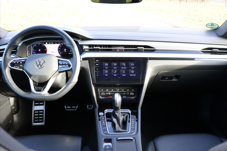 Volkswagen Arteon Shooting Brake 2,0 TDI DSG R-line 4M LED DPH