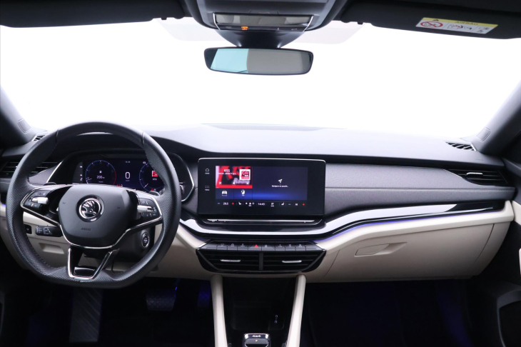 Škoda Octavia 2,0 TSI 140kW DSG 4x4 Style DPH