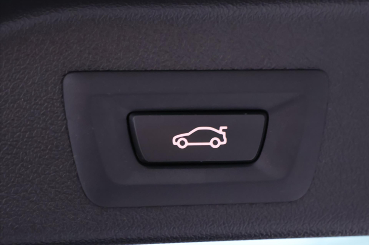 BMW X5 3,0 xDrive 245kW CZ DPH 40i