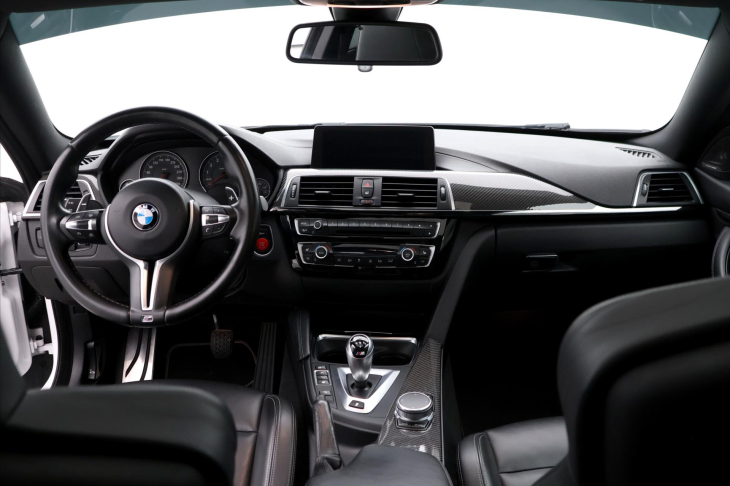 BMW M4 3,0 Competition 331kW Aut CZ