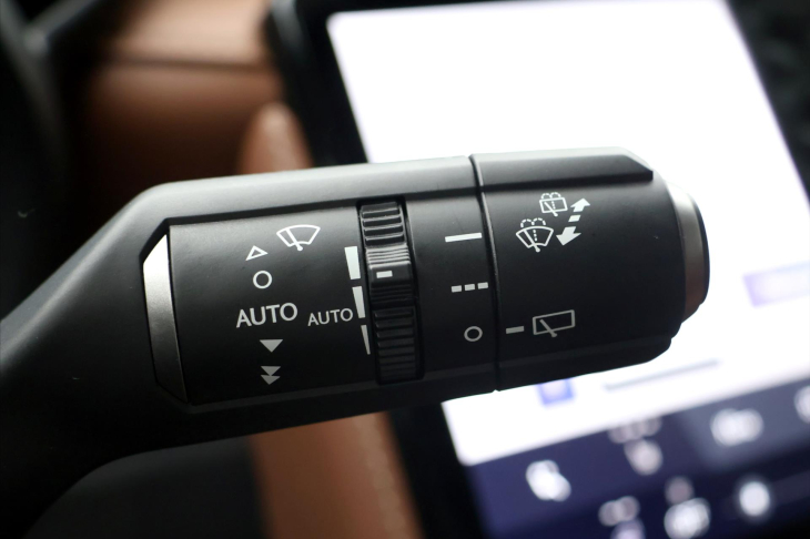 Lexus LBX 1,5 HEV Relax FWD 67kW CZ