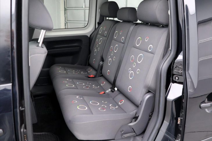 Volkswagen Caddy 1,6 TDI 75kW DSG Tažné Serv.Kn