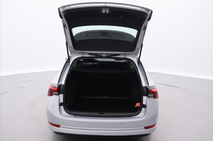 Škoda Octavia 2,0 TDI 85kW Ambition CZ DPH