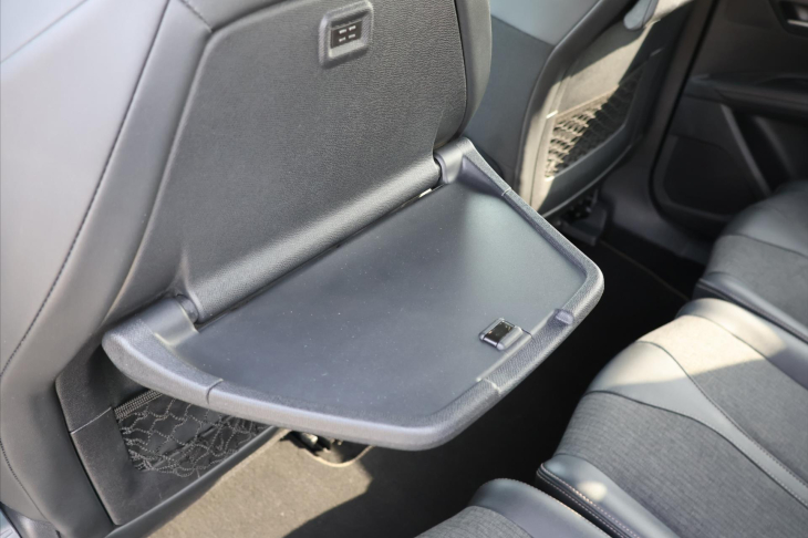 Peugeot 5008 1,2 PT 96kW GT-Line 7-Míst