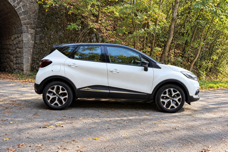 Renault Captur 1,3 TCe 96kW Intens LED Navi