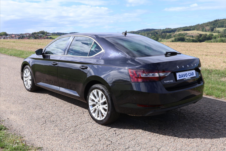 Škoda Superb 2,0 TDI 140kW DSG 4x4 Style CZ