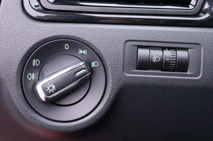 Škoda Rapid 1,2 TSI 77kW Style Plus Xenon