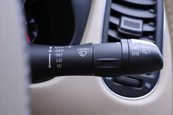 Infiniti EX35 3,5 i V6 212kW Automat Bose CZ