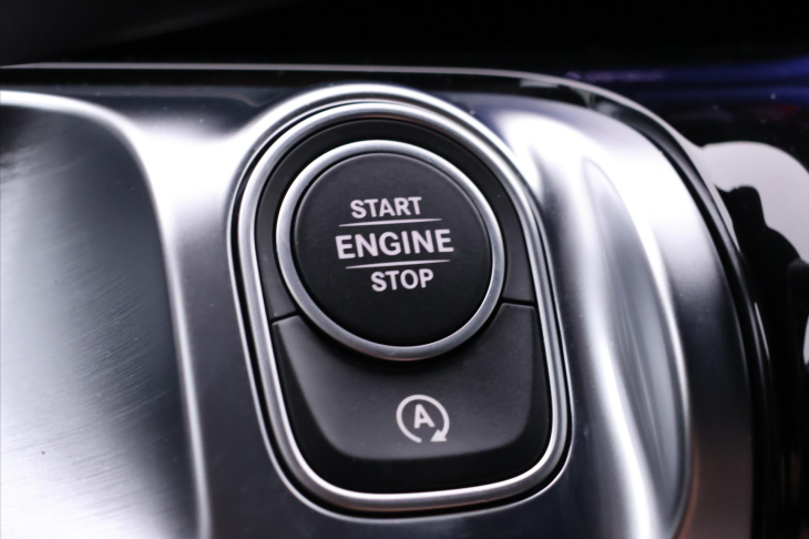 Mercedes-Benz GLB 2,0 200d 4MATIC AMG Premium