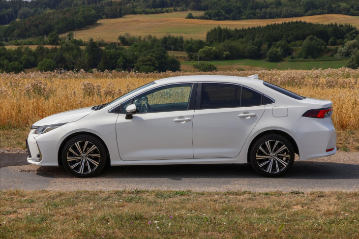 Toyota Corolla 1,5 VTi Aut. Comfort DPH CZ