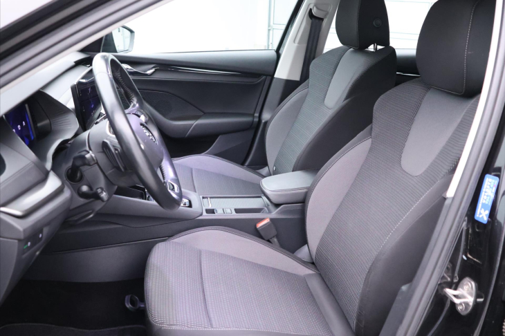 Škoda Octavia 2,0 TDI 85kW Ambition DSG DPH