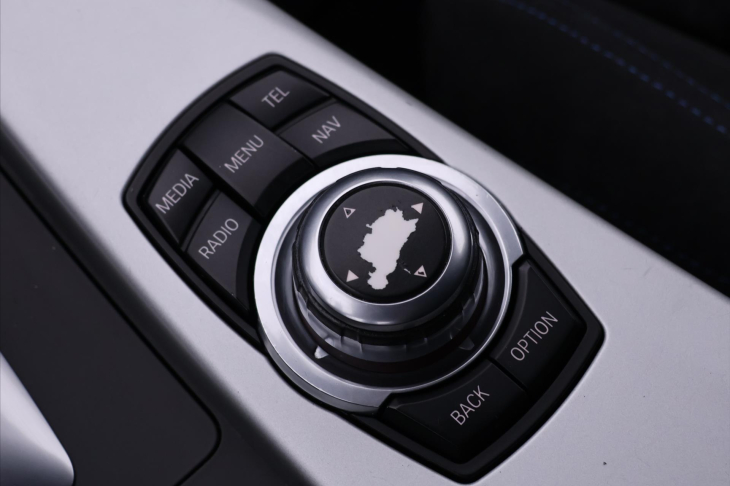 BMW Řada 3 3,0 330d 190kW Sport M-Paket