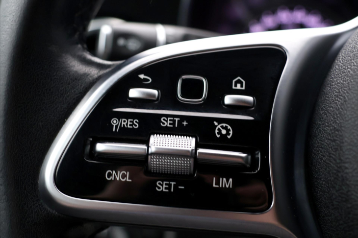 Mercedes-Benz Třídy C 2,0 220d Aut. Avantgarde