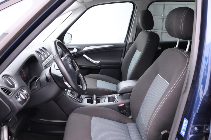 Ford Galaxy 2,0 TDCI 120kW Navi 7-Míst