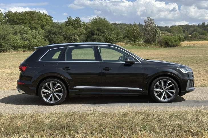 Audi Q7 3.0 50 TDI Quattro S line CZ DPH