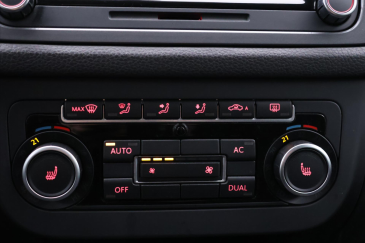 Volkswagen Tiguan 2,0 TSI 4Motion Sport&Style