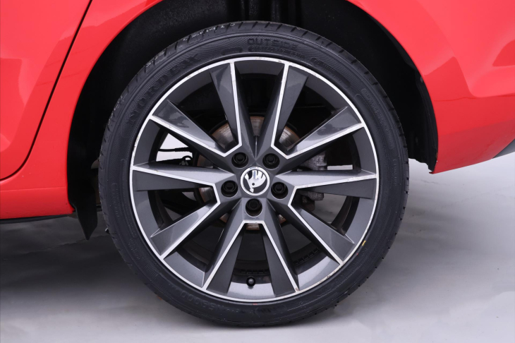 Škoda Rapid 1,2 TSI 77kW Style Plus Xenon