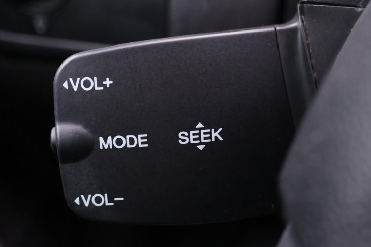 Ford Focus 1,4 i 59kW Tažné STK 05/27