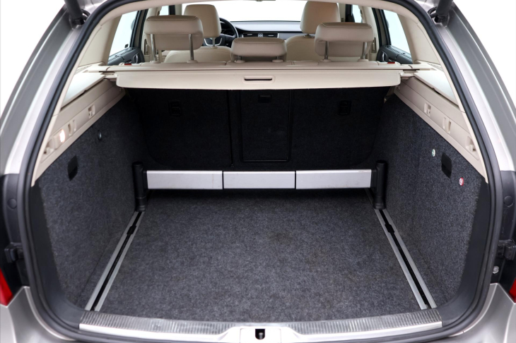 Škoda Superb 2,0 TDI 4x4 DSG Exclusive Kůže