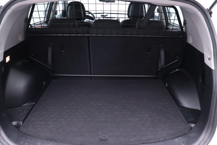 Kia Sportage 2,0 CRDi 100kW AWD CZ Xenon