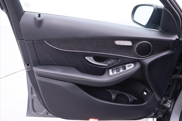 Mercedes-Benz GLC 2,0 300d 180kW 4Matic