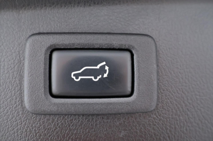 Subaru Outback 2,5 i 129kW 4x4 LPG Aut,klima Tažné